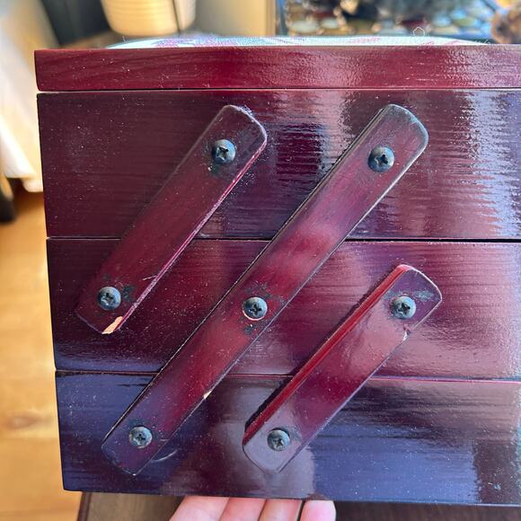 New Vintage Timberland Accordion Sewing Box Wood Mid Century Modern tapestry top - Picture 8 of 14